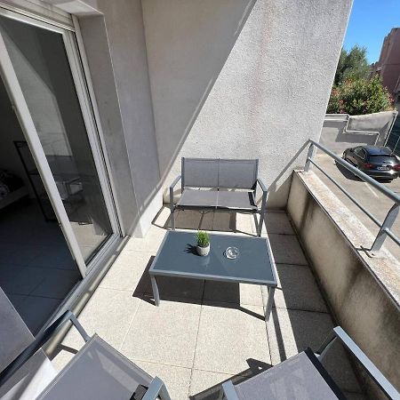 Ferienwohnung Studio Le 2, Free Parking, Free Wifi, Transports Nîmes Exterior foto