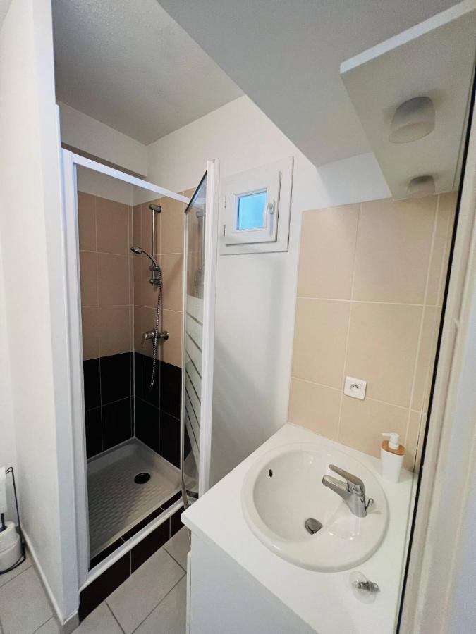 Ferienwohnung Studio Le 2, Free Parking, Free Wifi, Transports Nîmes Exterior foto